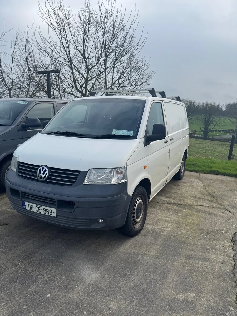 Volkswagen Transporter - Image 1