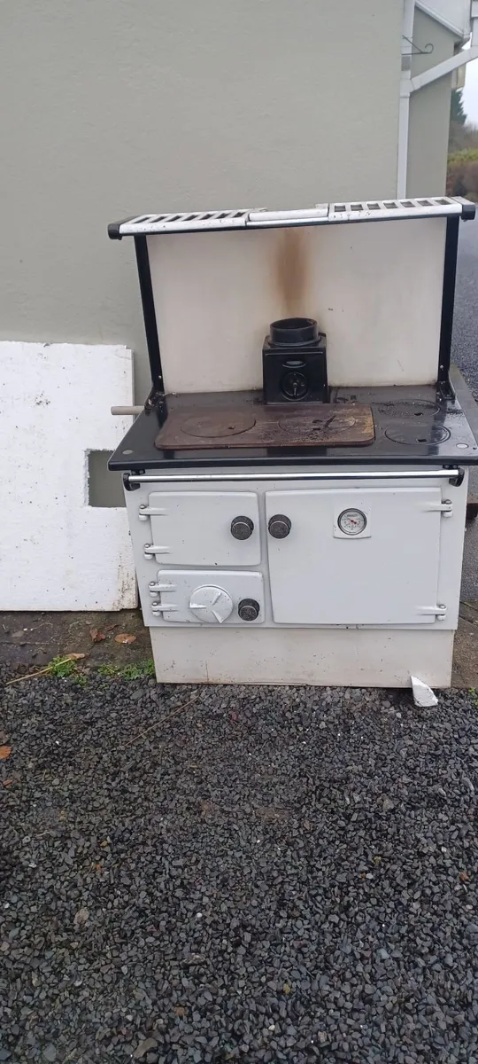 Stanley 8 Solid Fuel Range - Image 3