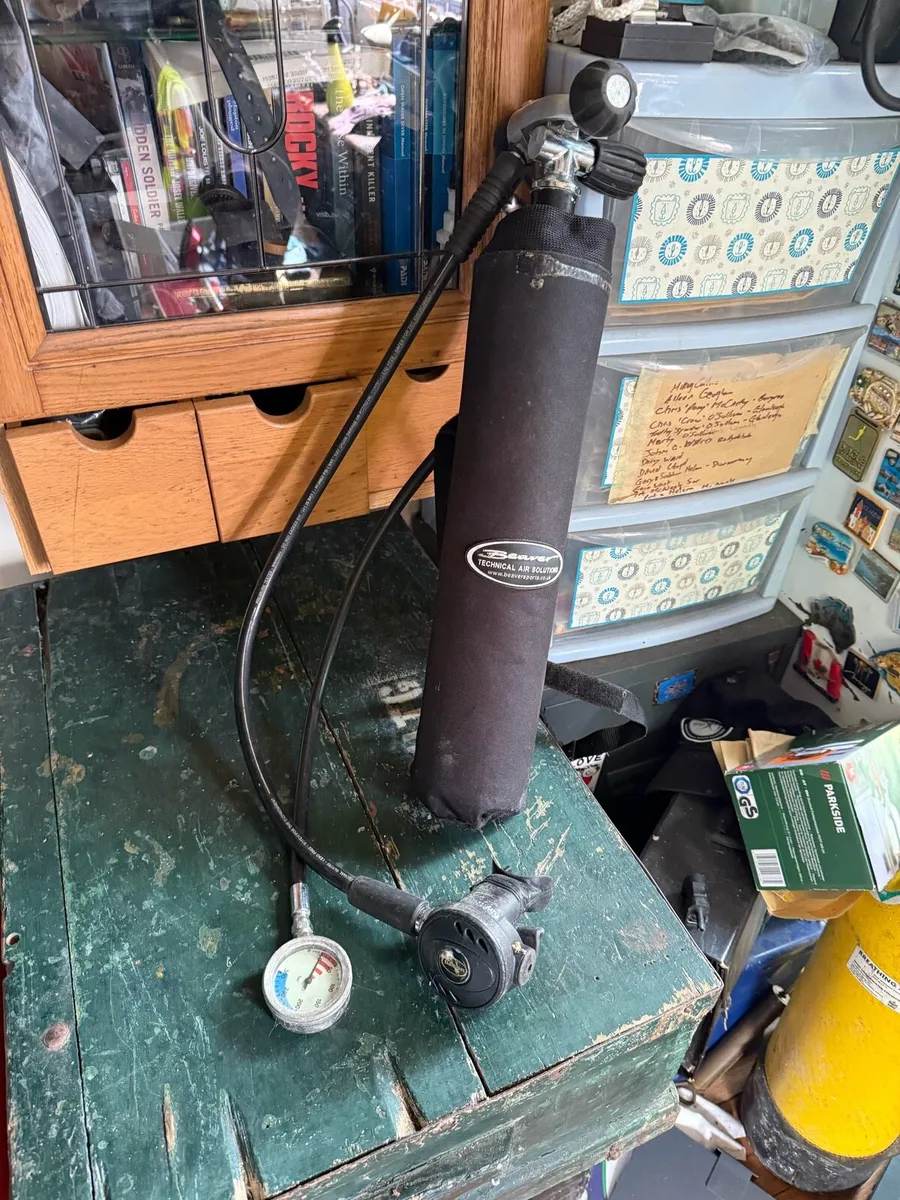 Scuba diving pony bottle and regulator - Image 3
