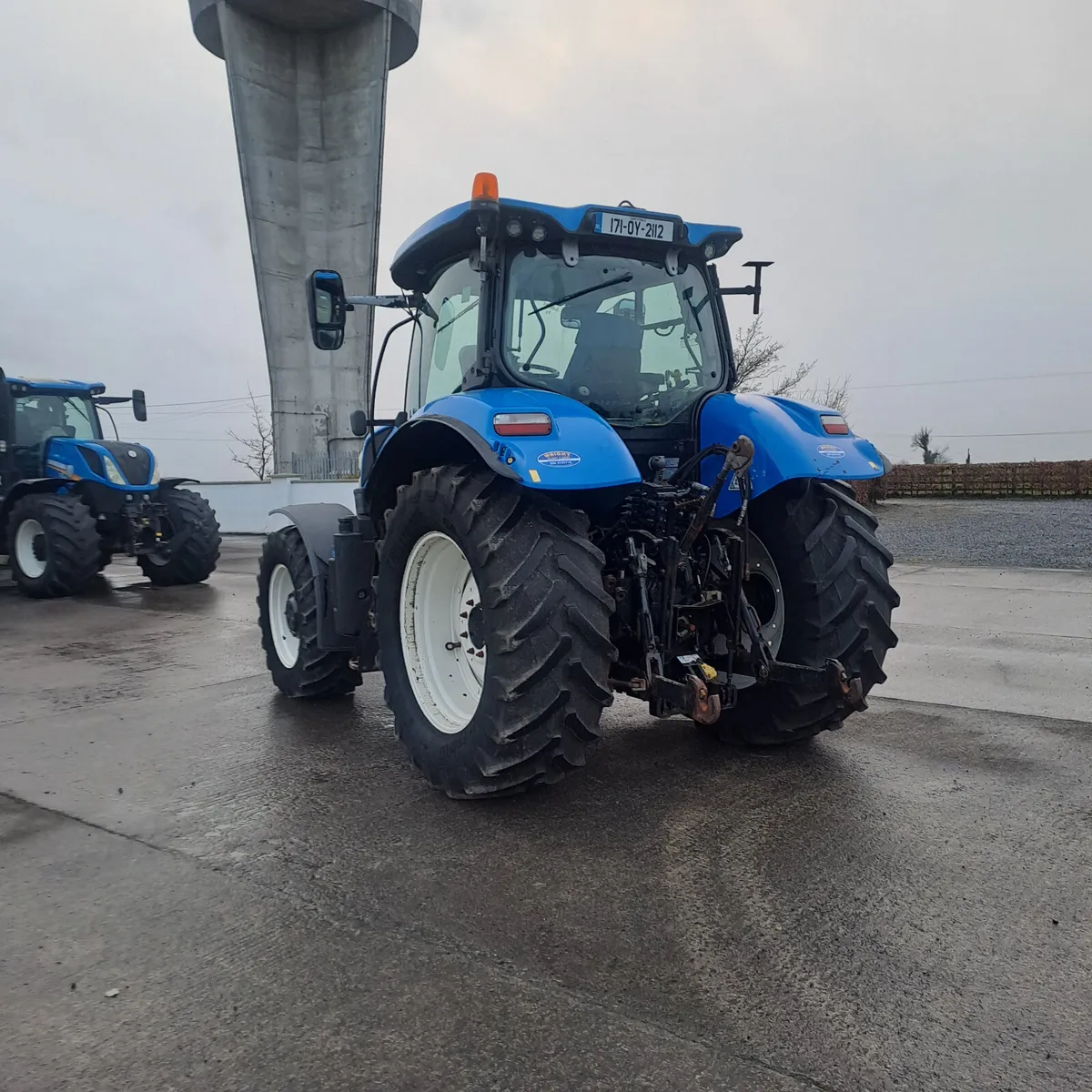 New Holland T7-210 - Image 4