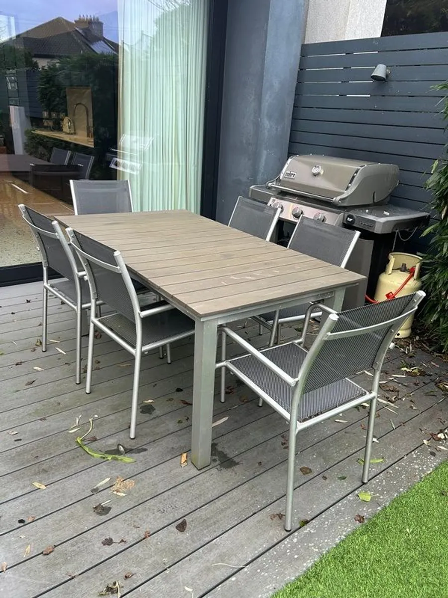 outdoor dining table & chairs - Image 2