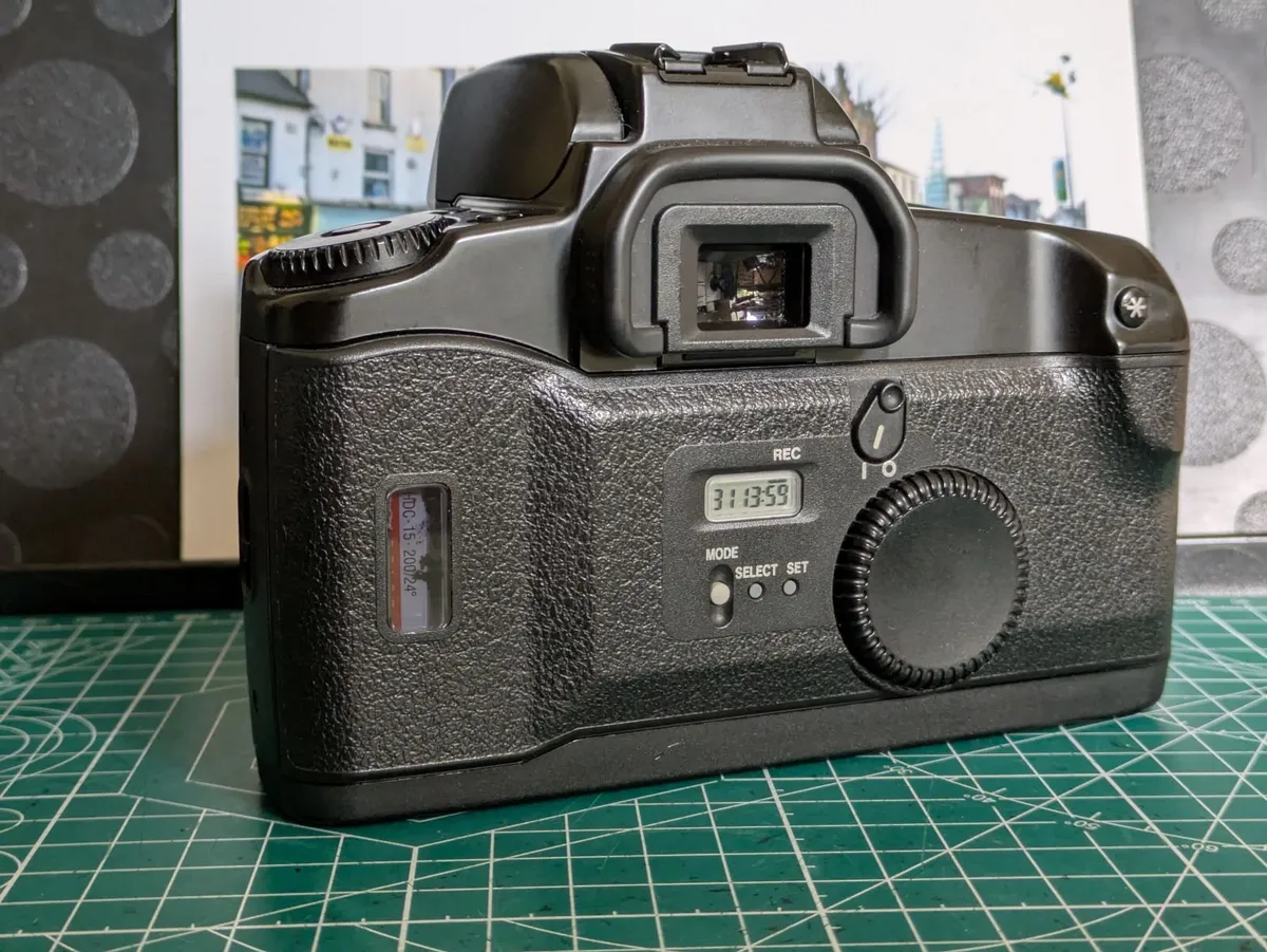 🎞️ Canon EOS 1000 QD - Image 4