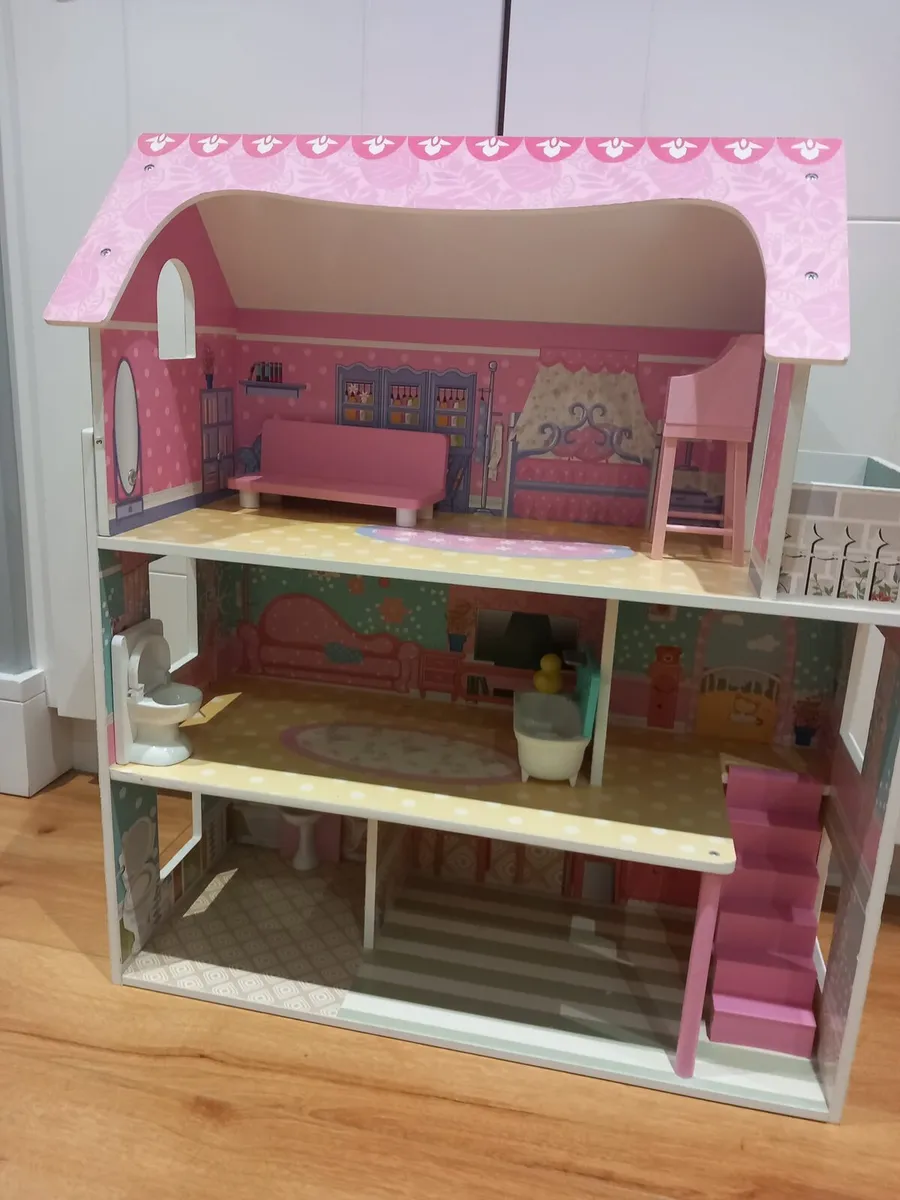 Wooden dolls house - Image 2