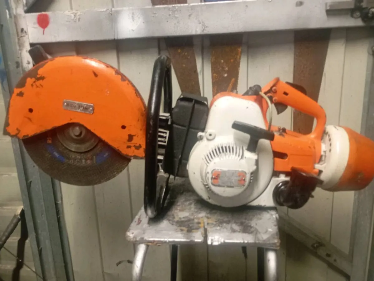 STIHL  TS350 consaw - Image 3