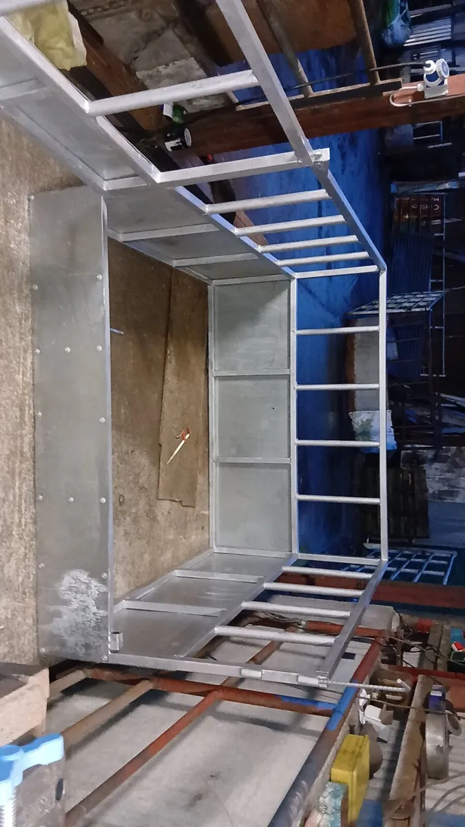 Cattle feeder - Image 3