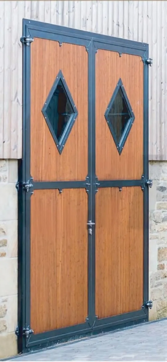 Stable doors - Image 1
