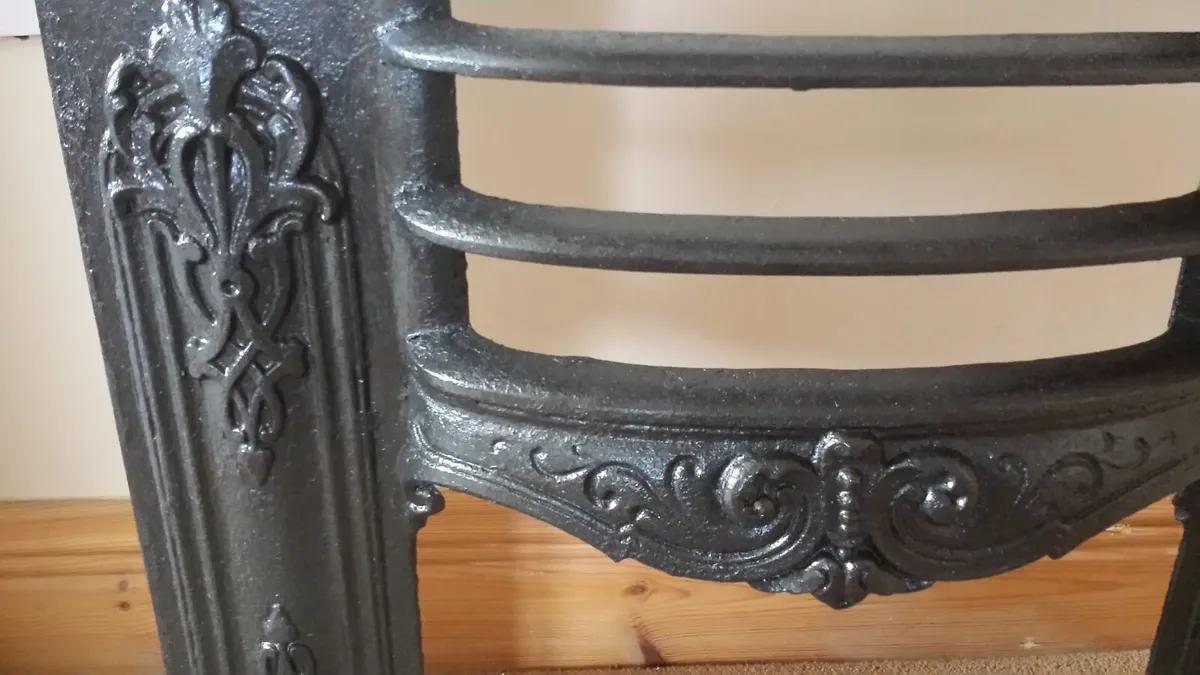 fire bucket  surround - Image 4