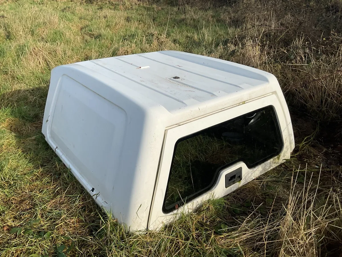 14 Toyota hilux canopy top - Image 3