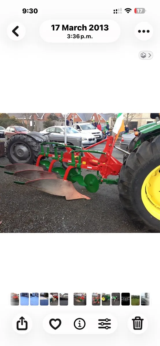 Kverneland plough - Image 1