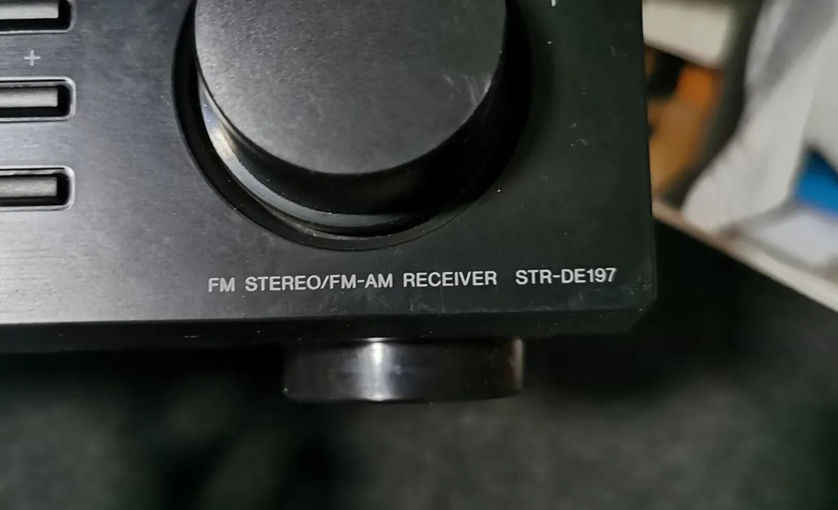 Sony Fm Stereo/fm-am Receiver Str-de197 - Image 4