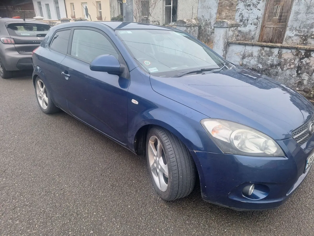 Kia Proceed 2009 - Image 2