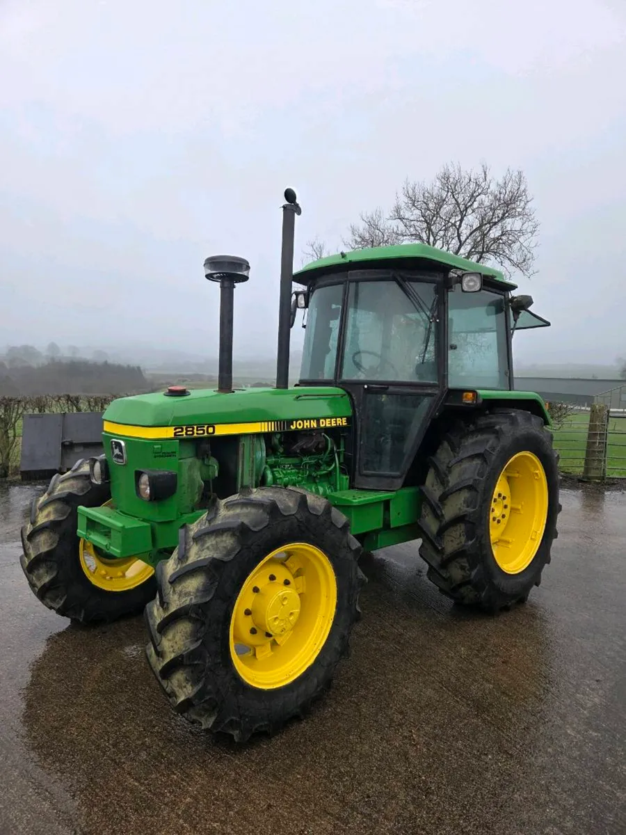 John deere 2850 4wd - Image 1