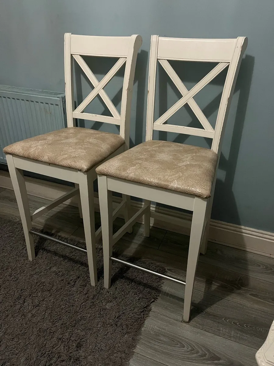 High stools - Image 2