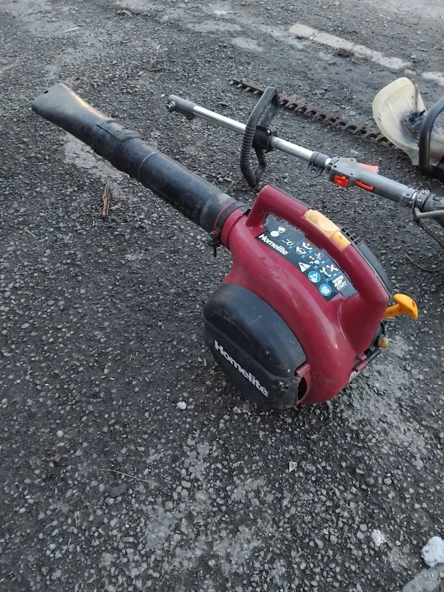 All for sale 40e each read add priced - Image 1