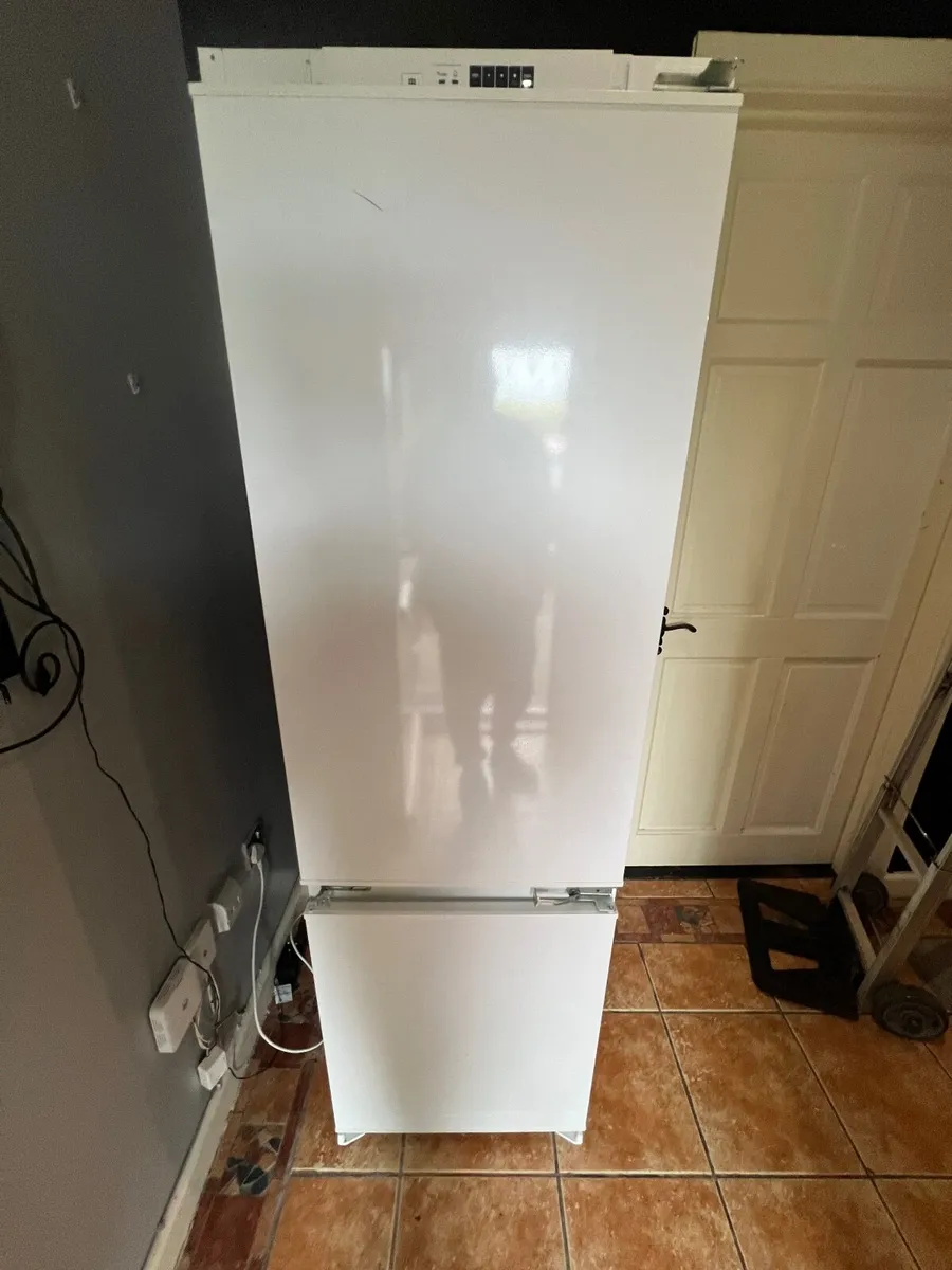 Fridge freezer - Image 1