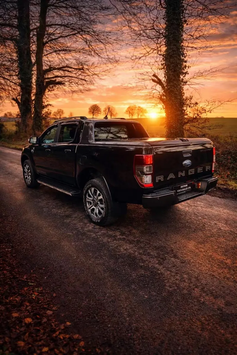 192 Ford Ranger 3.2 AUTO Wildtrak low kms - Image 3