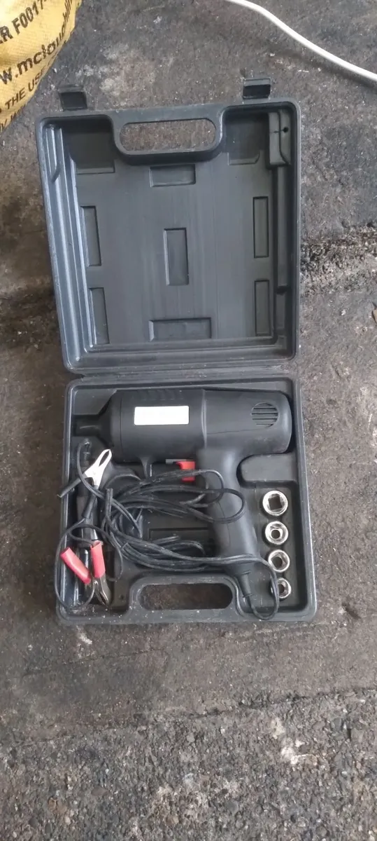 12v impact wrench new in the box never used - Image 1