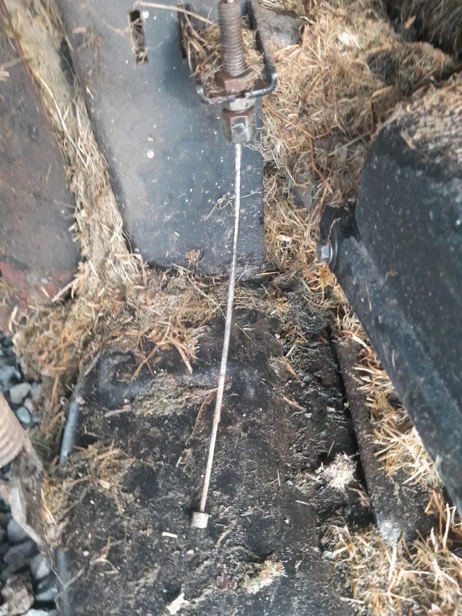 Castlegarden lawnmower - Image 4