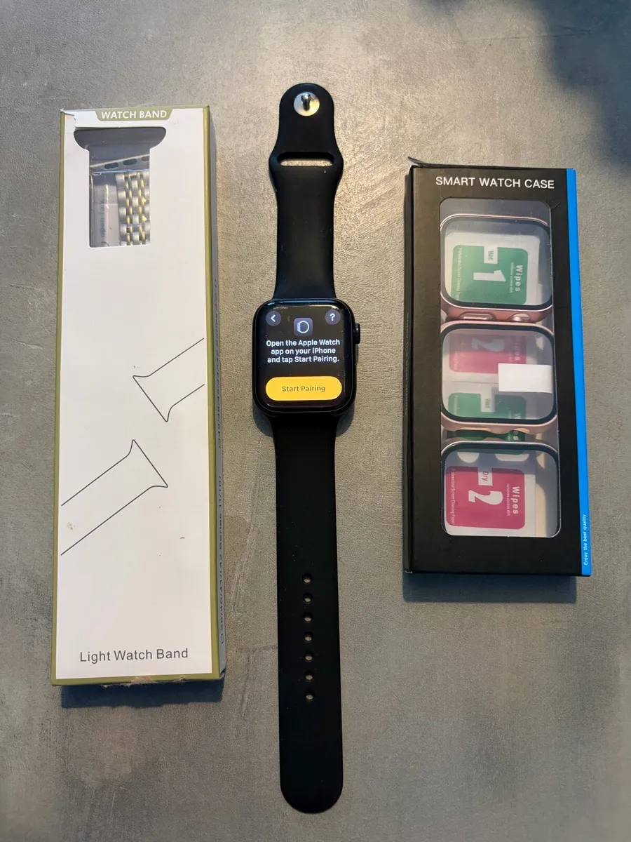 Apple Watch Series 9 45mm - Image 1