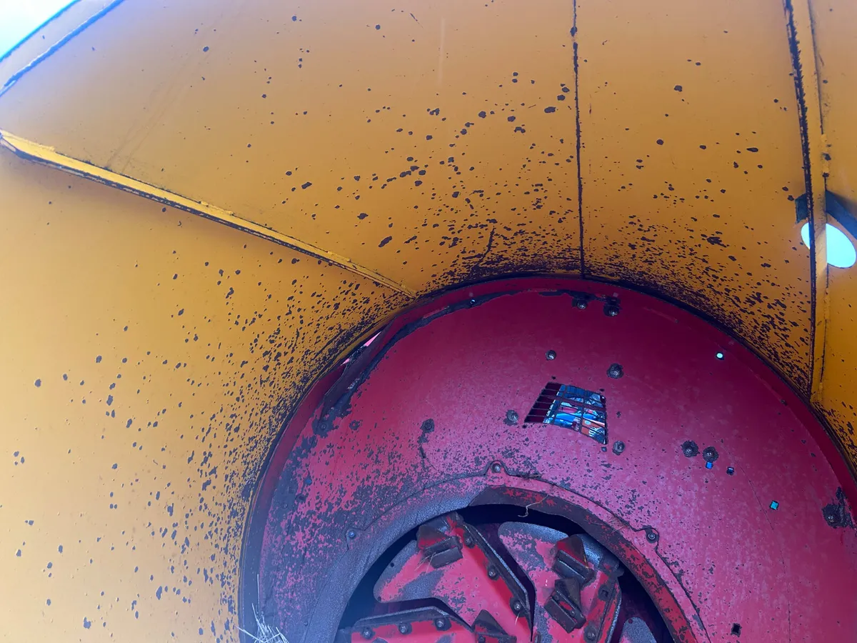 2017 Teagle 4040 Straw Bedder - Image 4