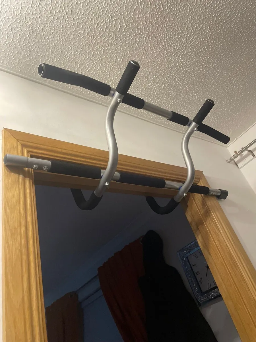 XL doorway chin up lat pull bar - Image 3