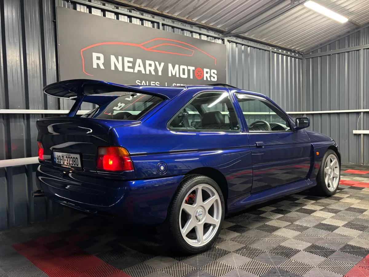 1993 93-D Ford Escort RS-Cosworth Lux - Image 3