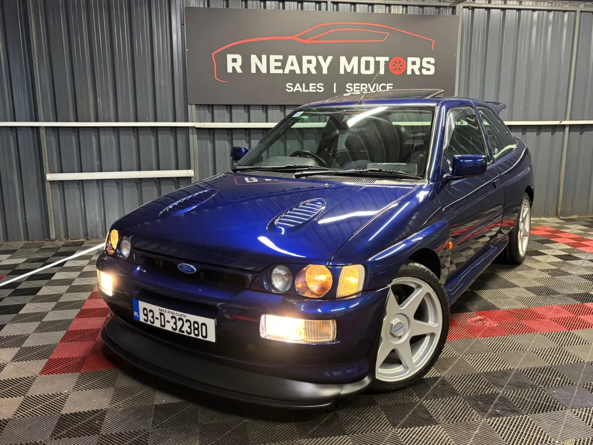 1993 93-D Ford Escort RS-Cosworth Lux - Image 1