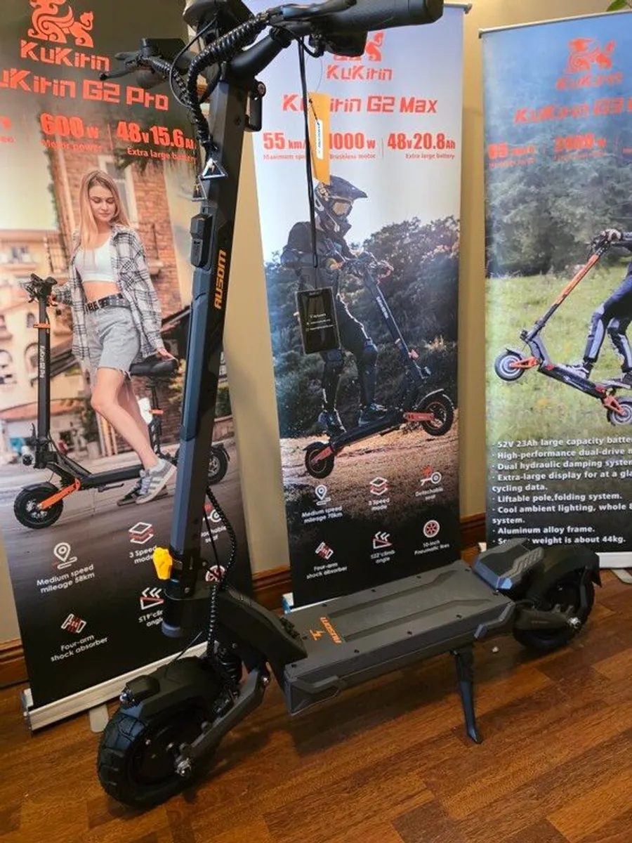 Electric scooter, Ausom.L2 Max dual motor,  brand new ,still boxed - Image 2