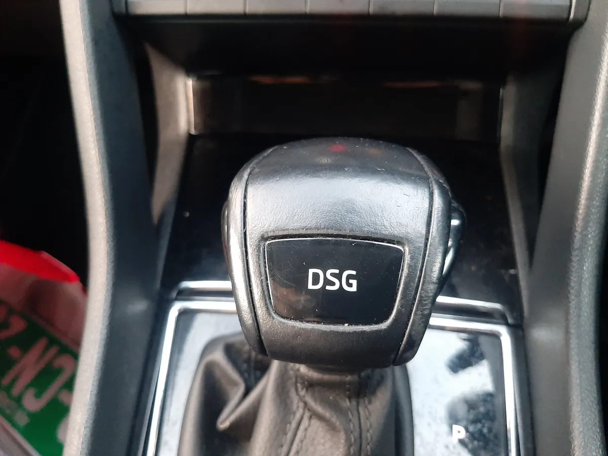 SKODA KODIAQ AMBITION AUTOMATIC 7 SEATS 💺 - Image 2