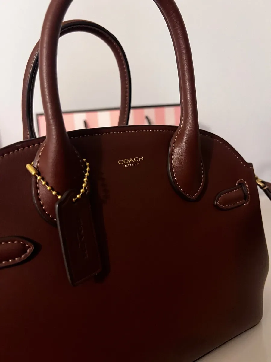 Brand new conditions Coach Bag 100% authentic - Image 2