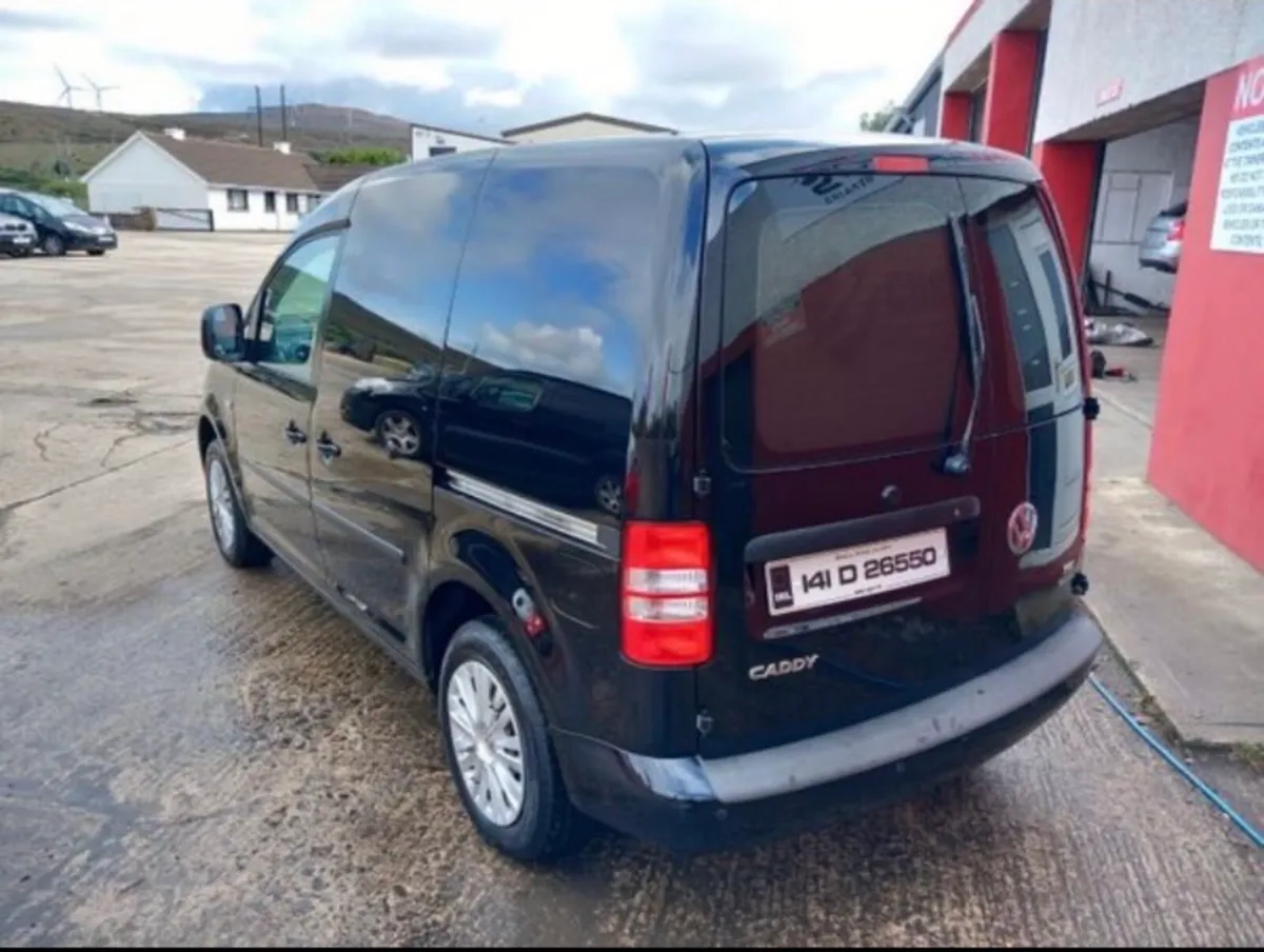 Volkswagen Caddy 2014 - Image 4