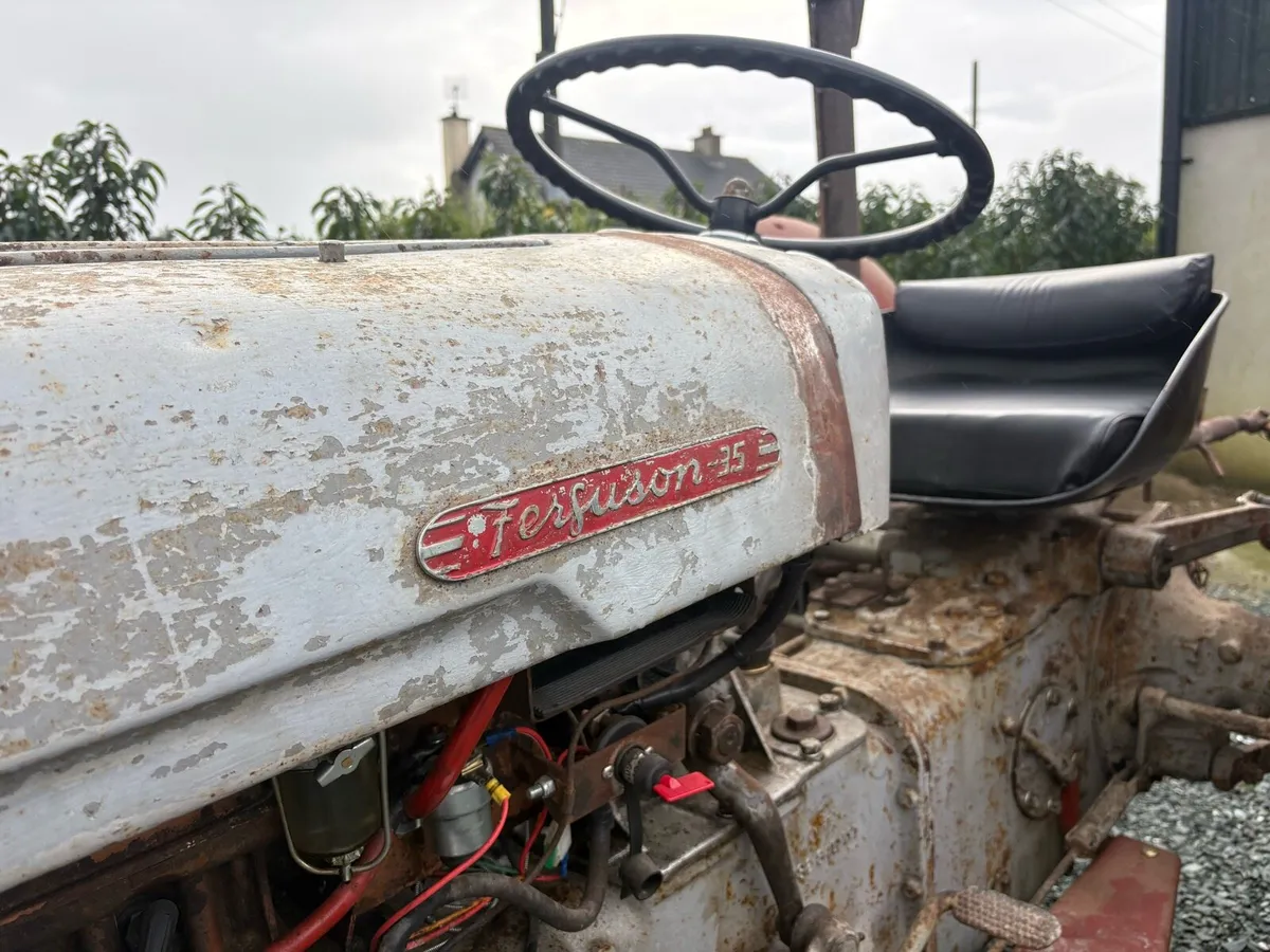 Ferguson 35 Petrol 4 Cyl - Image 2