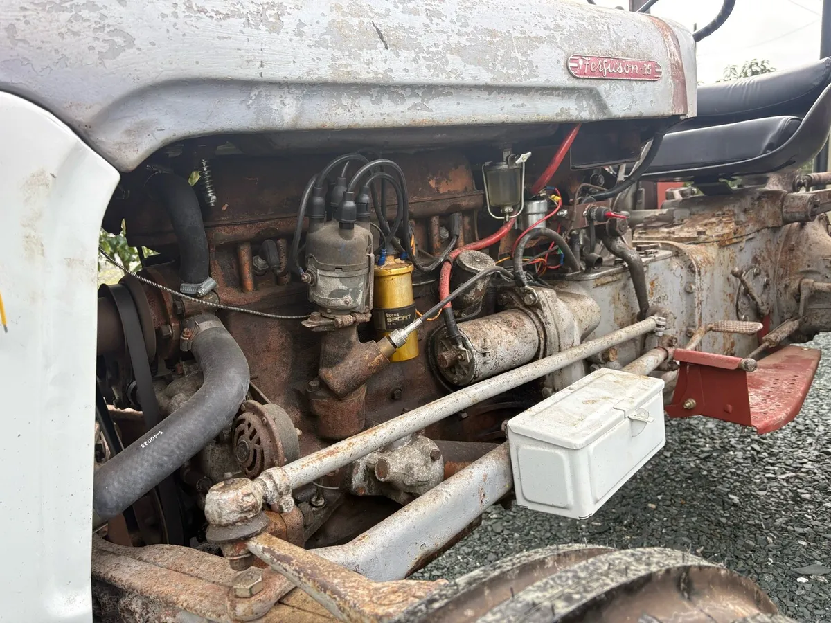 Ferguson 35 Petrol 4 Cyl - Image 4