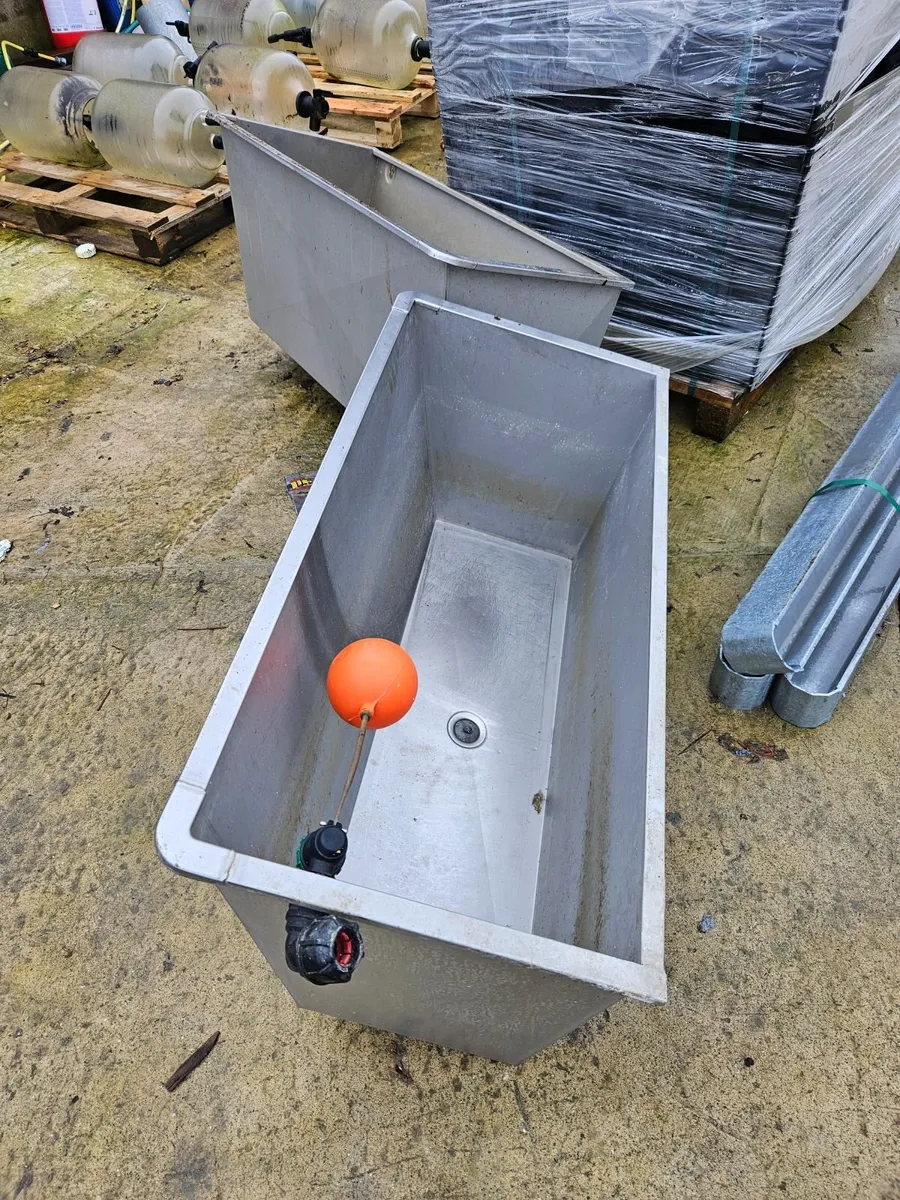 Wash Trocks - Image 1