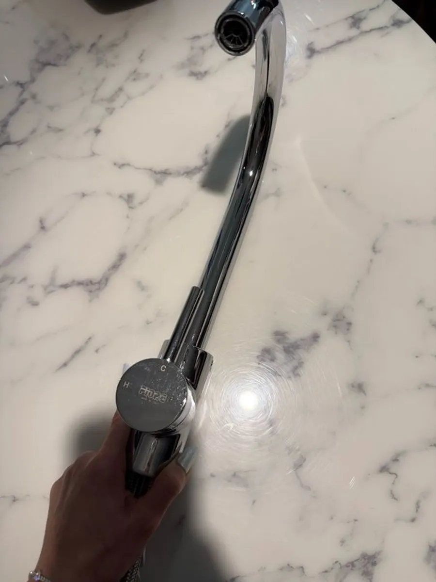 Fiore Kitchen sink Tap - Image 4