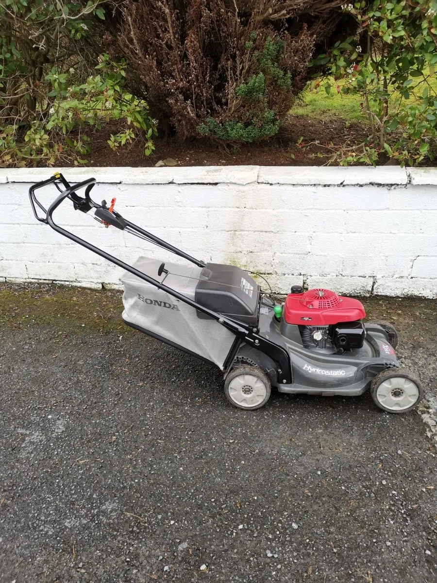 Honda Hrx  537  mower for sale - Image 4