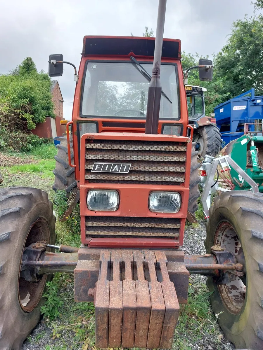 FIAT 880DT 4WD TRACTOR - Image 2
