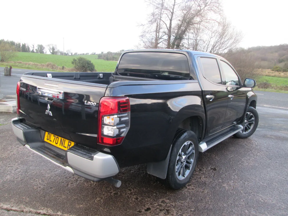 2021  MITSUBISHI  L200  2.3  DID  WARRIOR  4X4 - Image 4