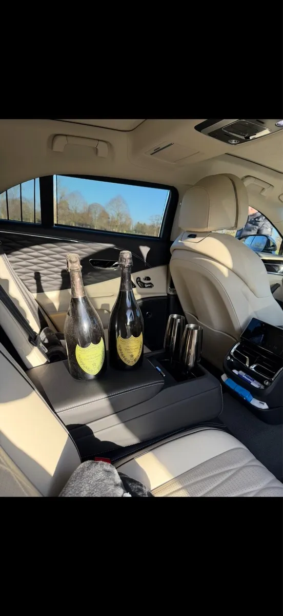 wedding car hire - Image 2