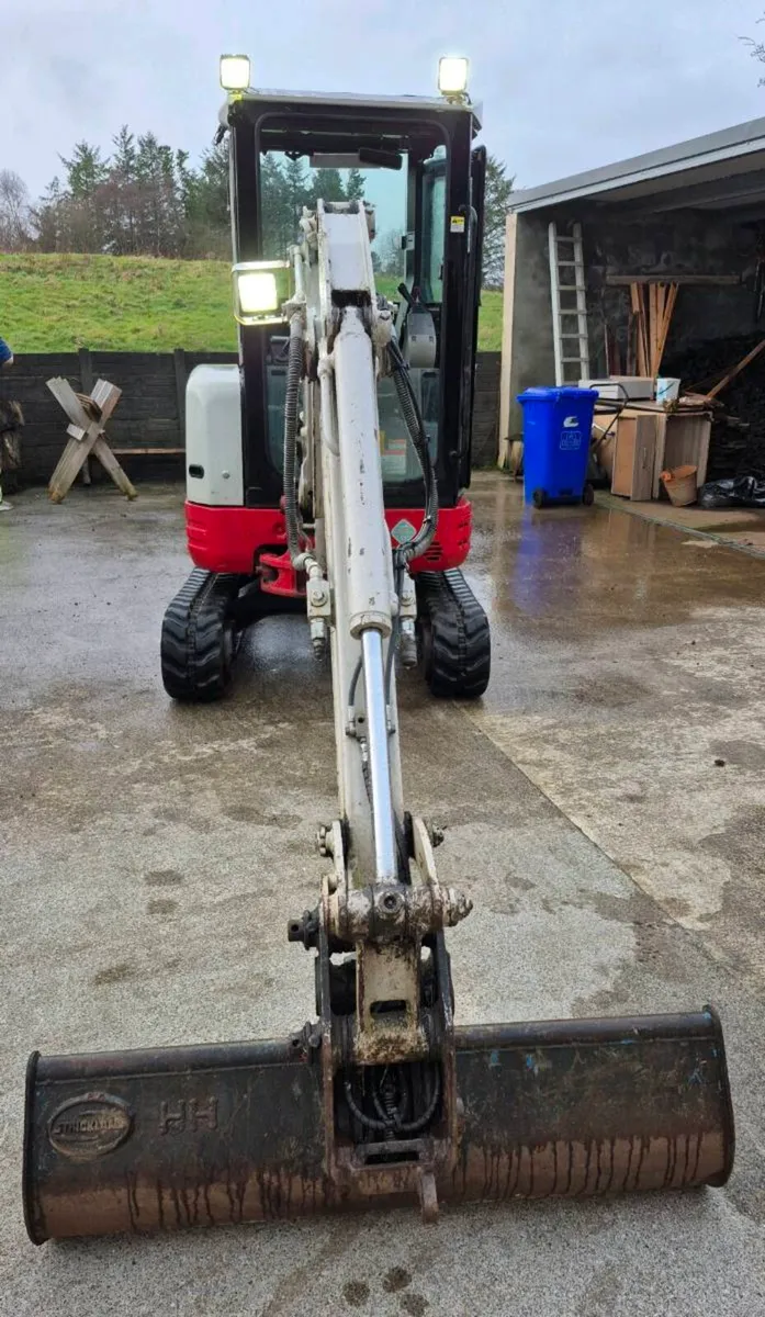 Takeuchi TB23R - Image 1