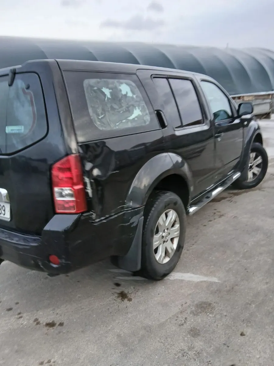 Nissan Pathfinder 2007 - Image 4