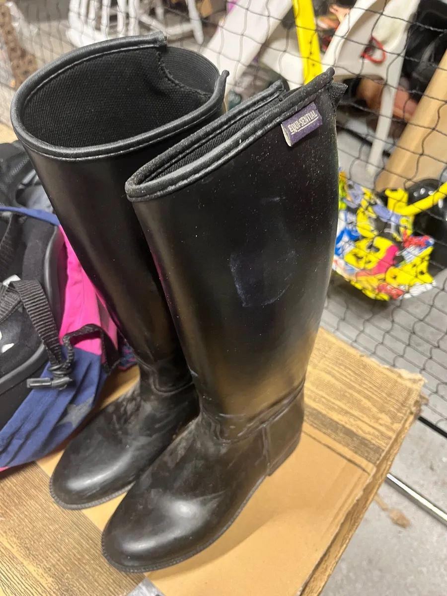 Horse riding boots - Image 1