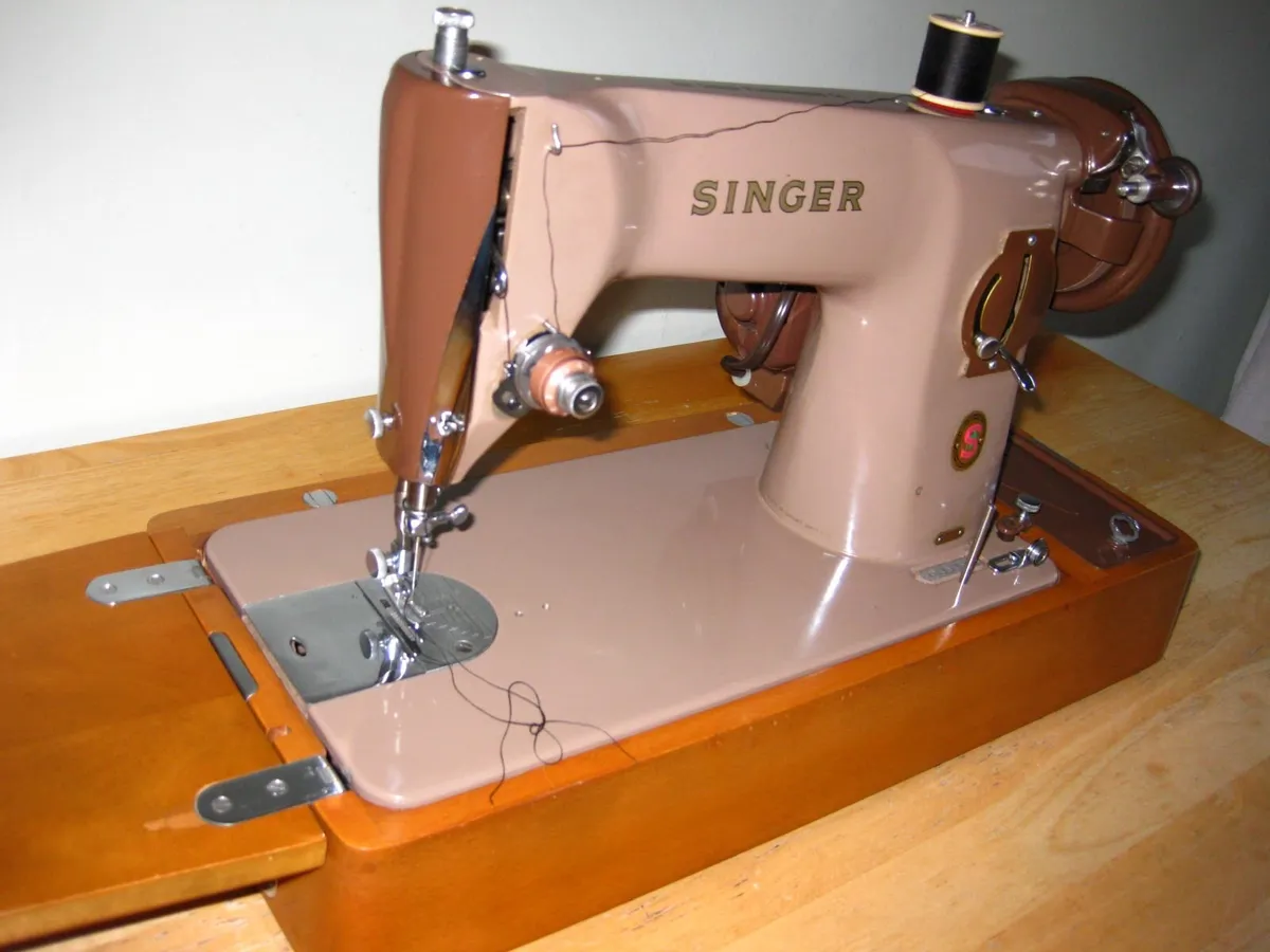 Spotless Singer 201K Sewing Machine. - Image 1