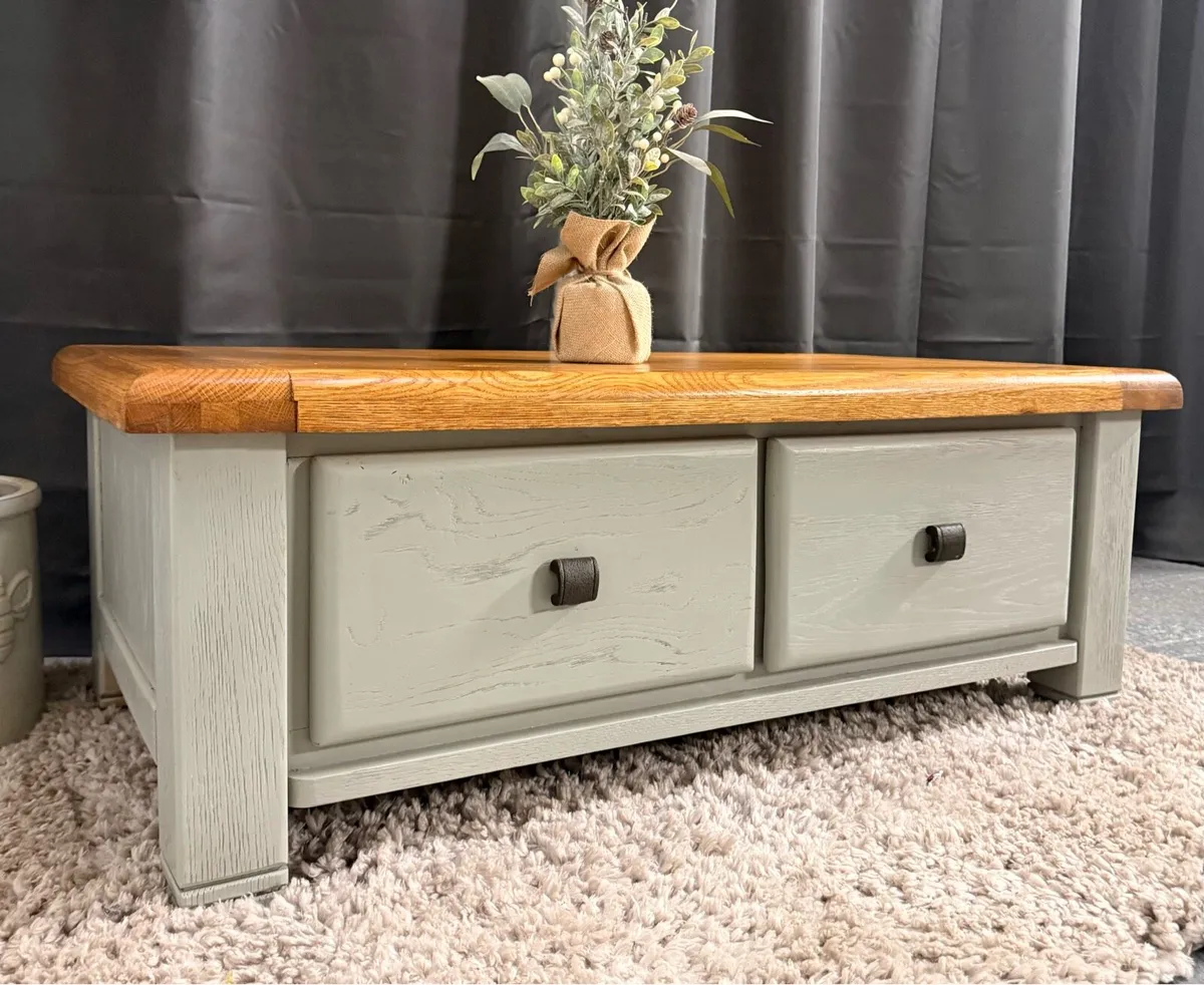 Coffee table - Image 1