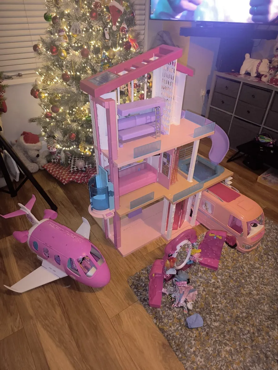 Barbie Dream House Camper Van, Plane + Accessories - Image 3
