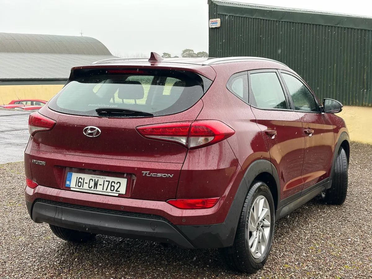 Hyundai Tucson nct 02/2027 - Image 4