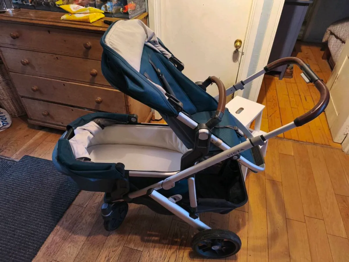 Uppababy vista v2 buggy with lots of add ons - Image 2
