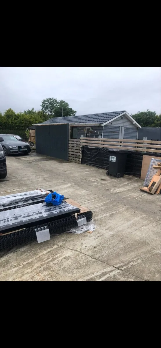 Log Cabins - Image 4