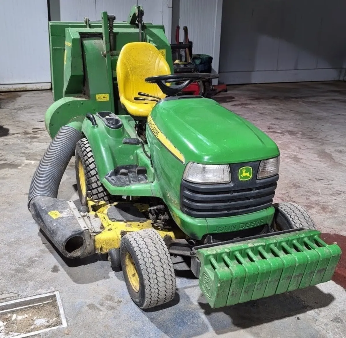 John Deere High Tip diesel - Image 2