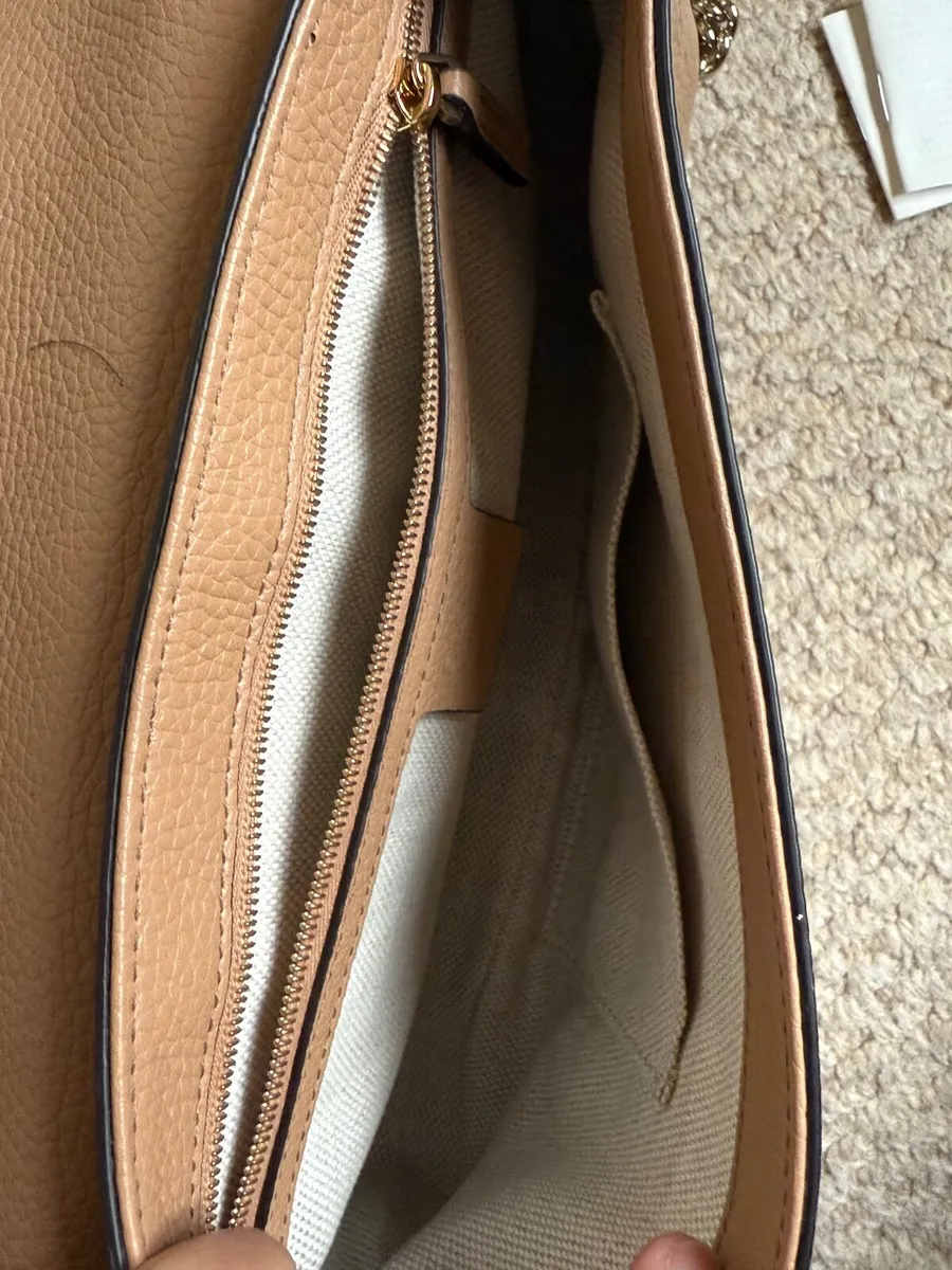 Gucci cross body Bag, 100% authentic - Image 3